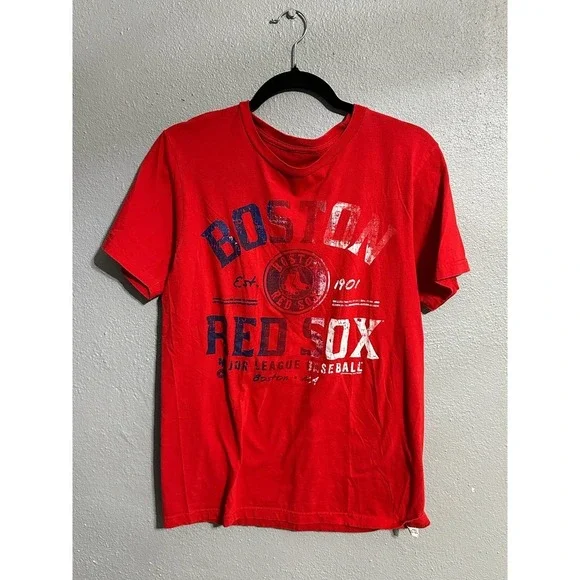 Red Sox Men’s Size Medium - Picture 1 of 2